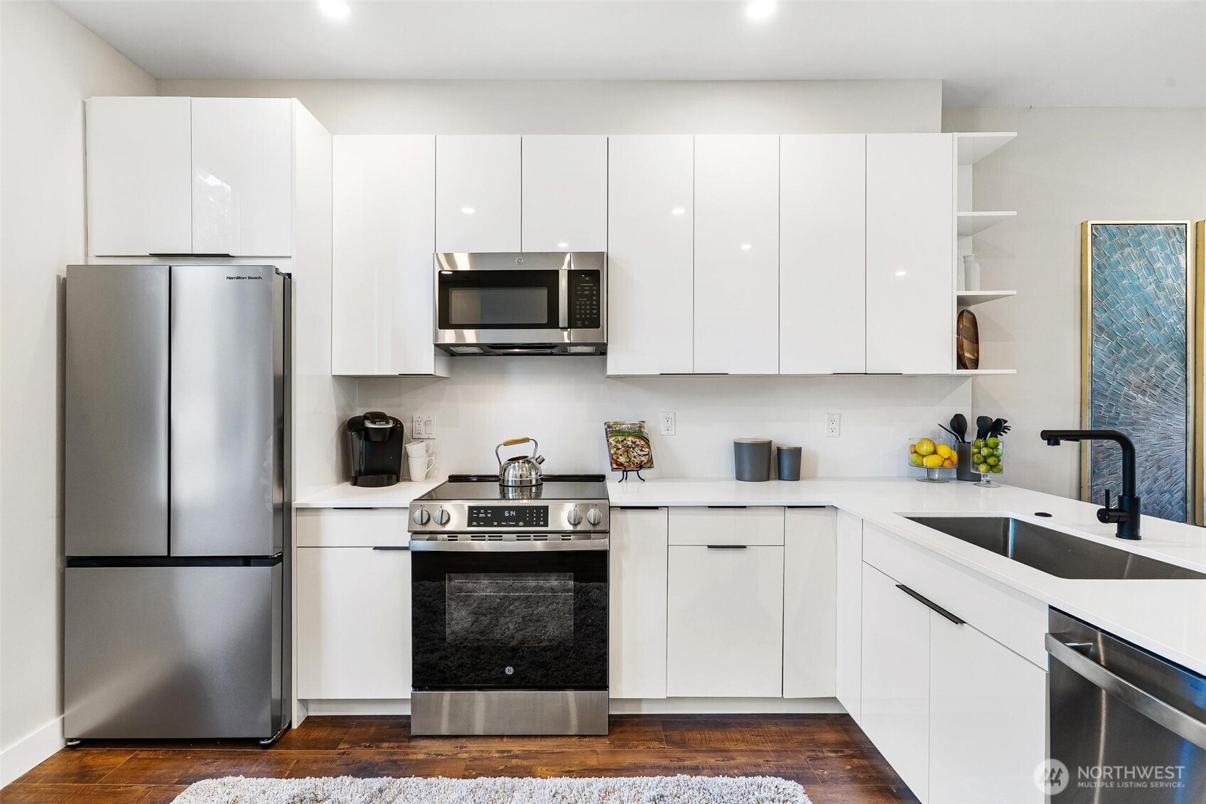 7146 47th Avenue SW, Seattle, WA 98136