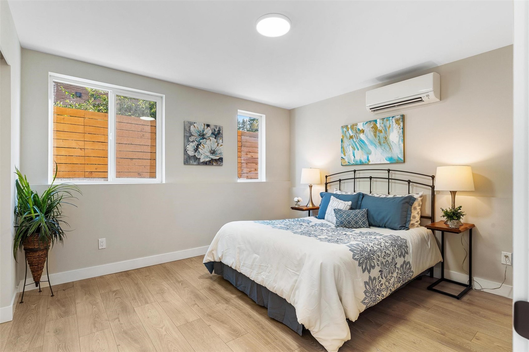 7144 47th Avenue SW, Seattle, WA 98136