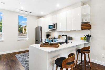 7144 47th Avenue SW, Seattle, WA 98136 - Photo 3