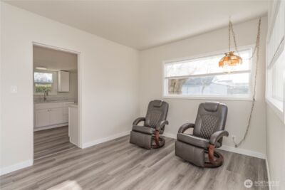 6645 S Oakes Street , Tacoma, WA 98409 - Photo 9
