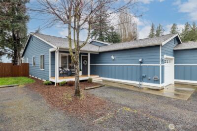 422 Oak Hill Lane , Burlington, WA 98233 - Photo 3