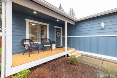 422 Oak Hill Lane , Burlington, WA 98233 - Photo 4