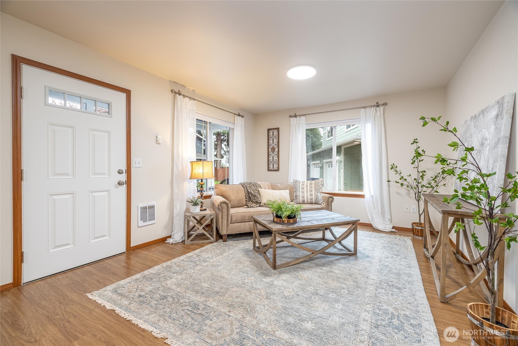 422 Oak Hill Lane , Burlington, WA 98233