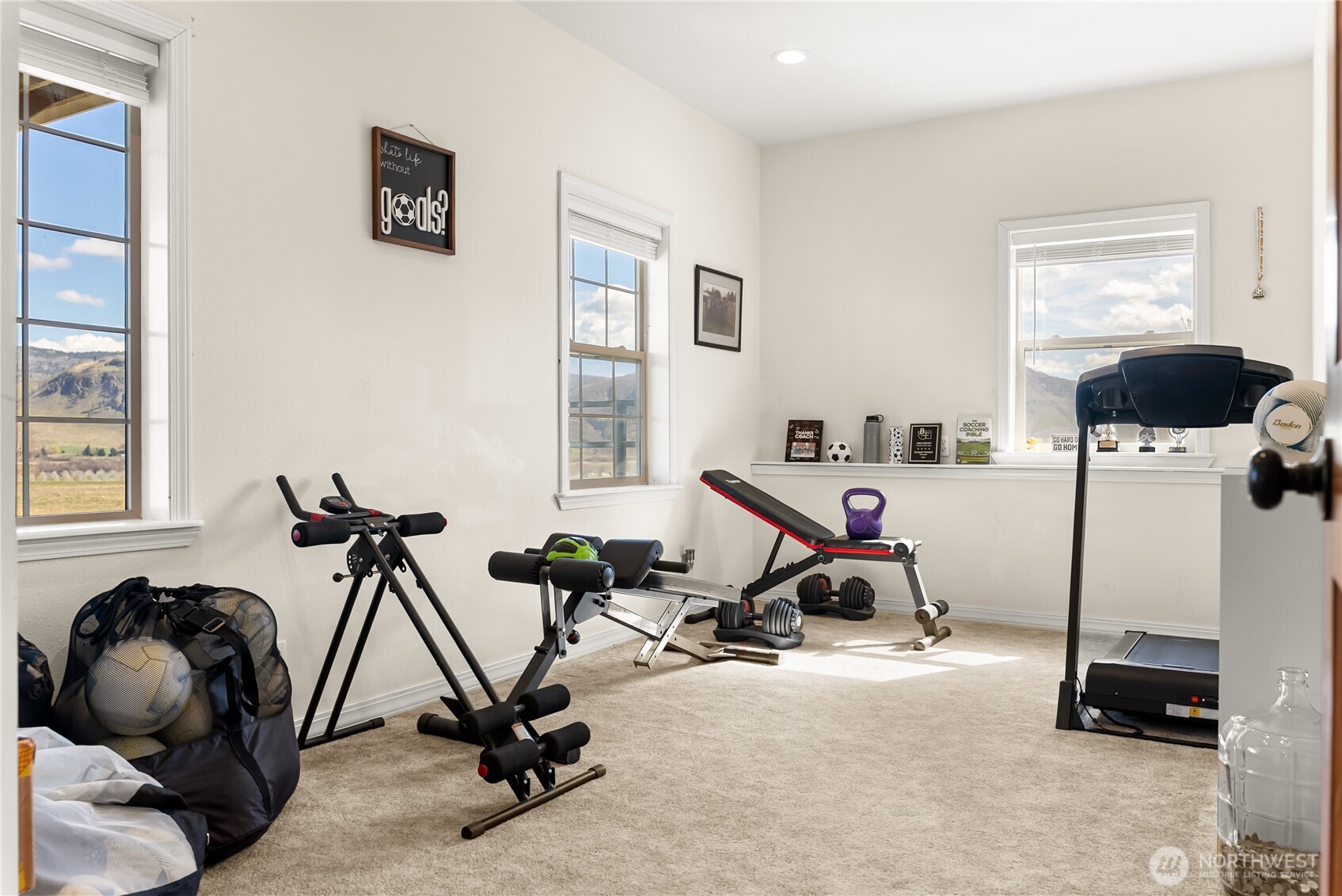 31 Rooster Flats , Oroville, WA 98844