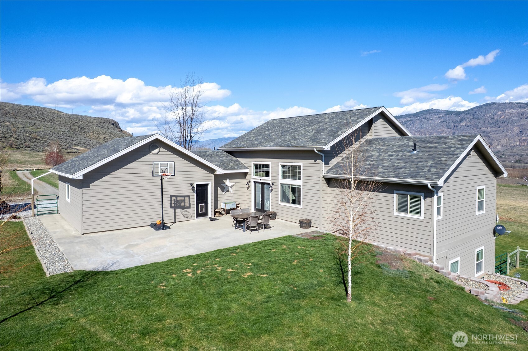 31 Rooster Flats , Oroville, WA 98844
