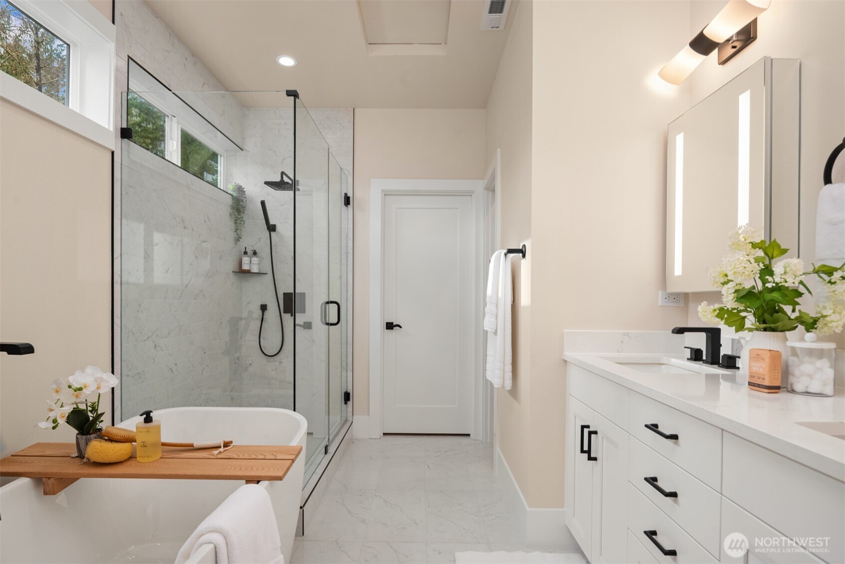 31226 NE 114th Street , Carnation, WA 98014