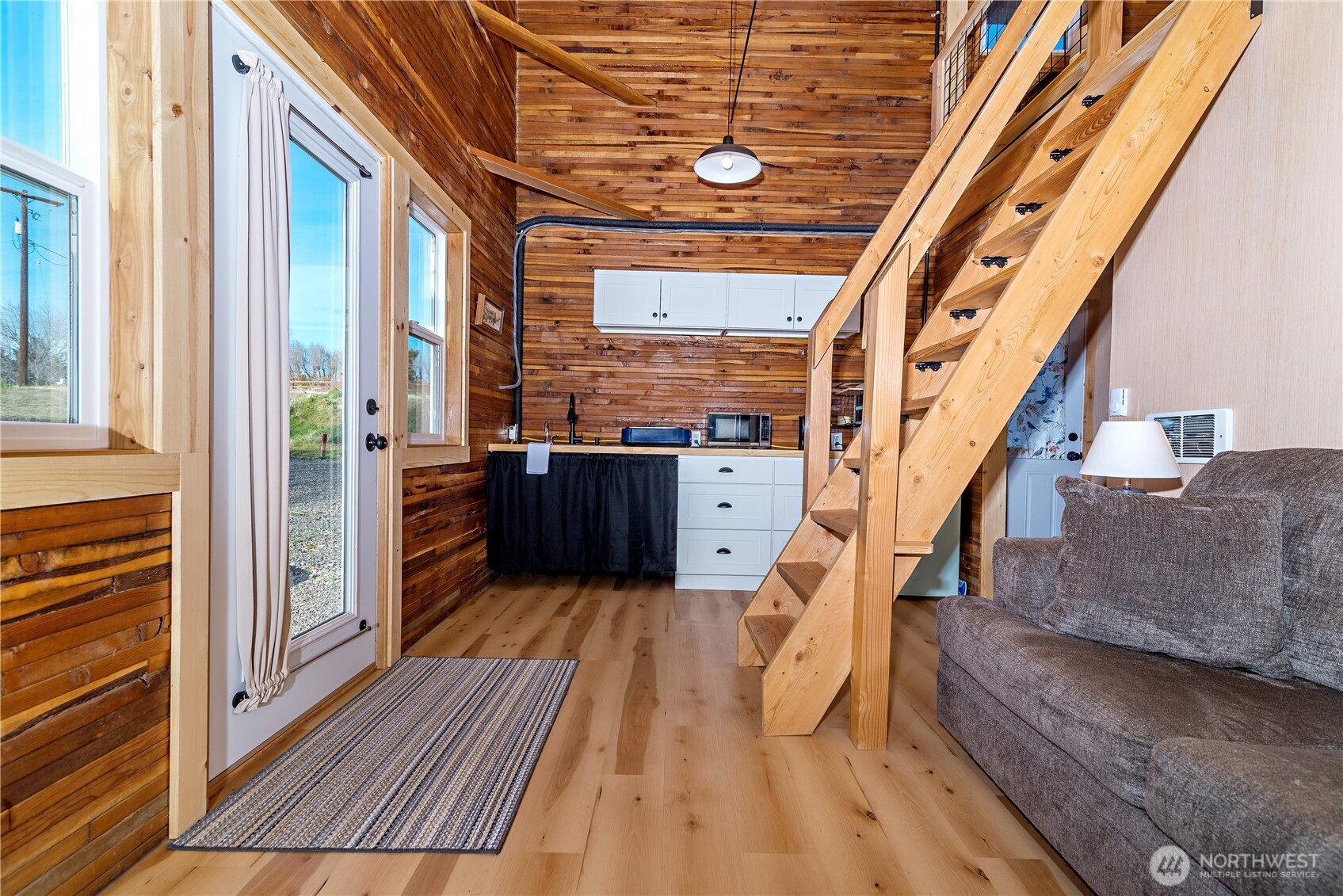 5920 4th Parallel Road , Ellensburg, WA 98926