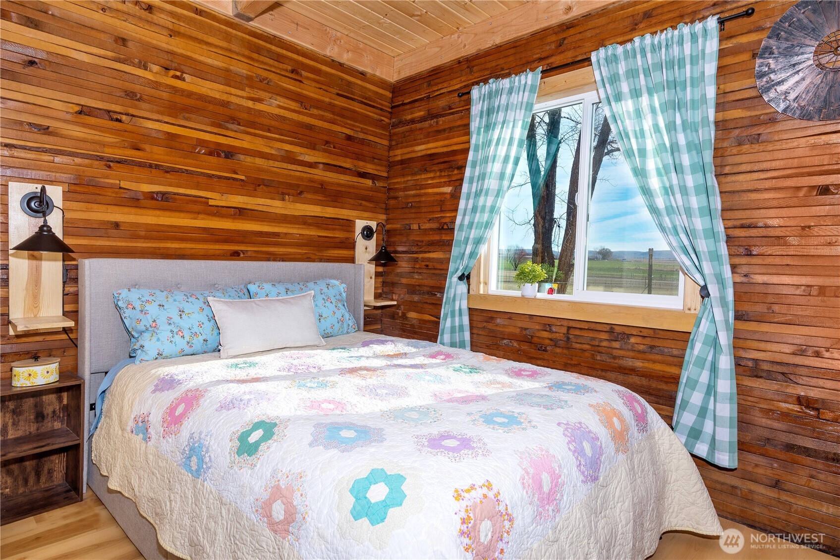 5920 4th Parallel Road , Ellensburg, WA 98926