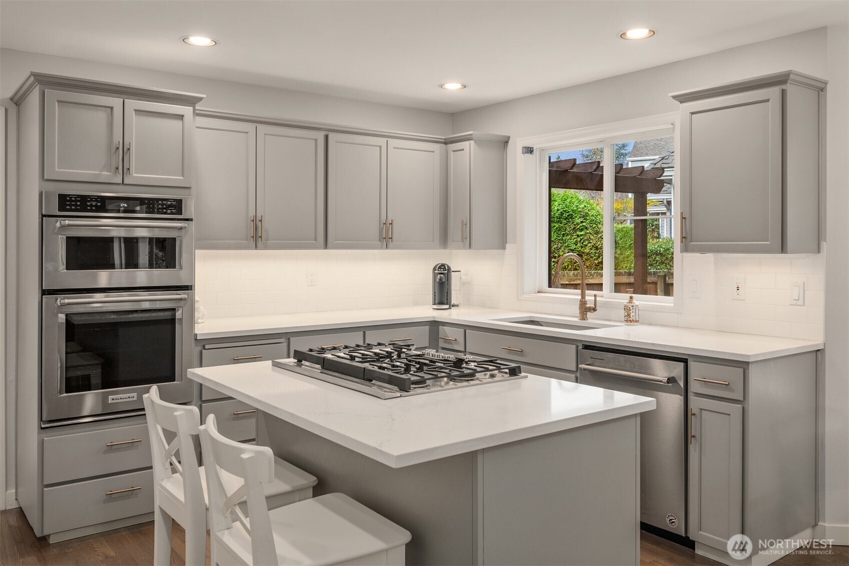 10330 NE 151st Place , Bothell, WA 98011