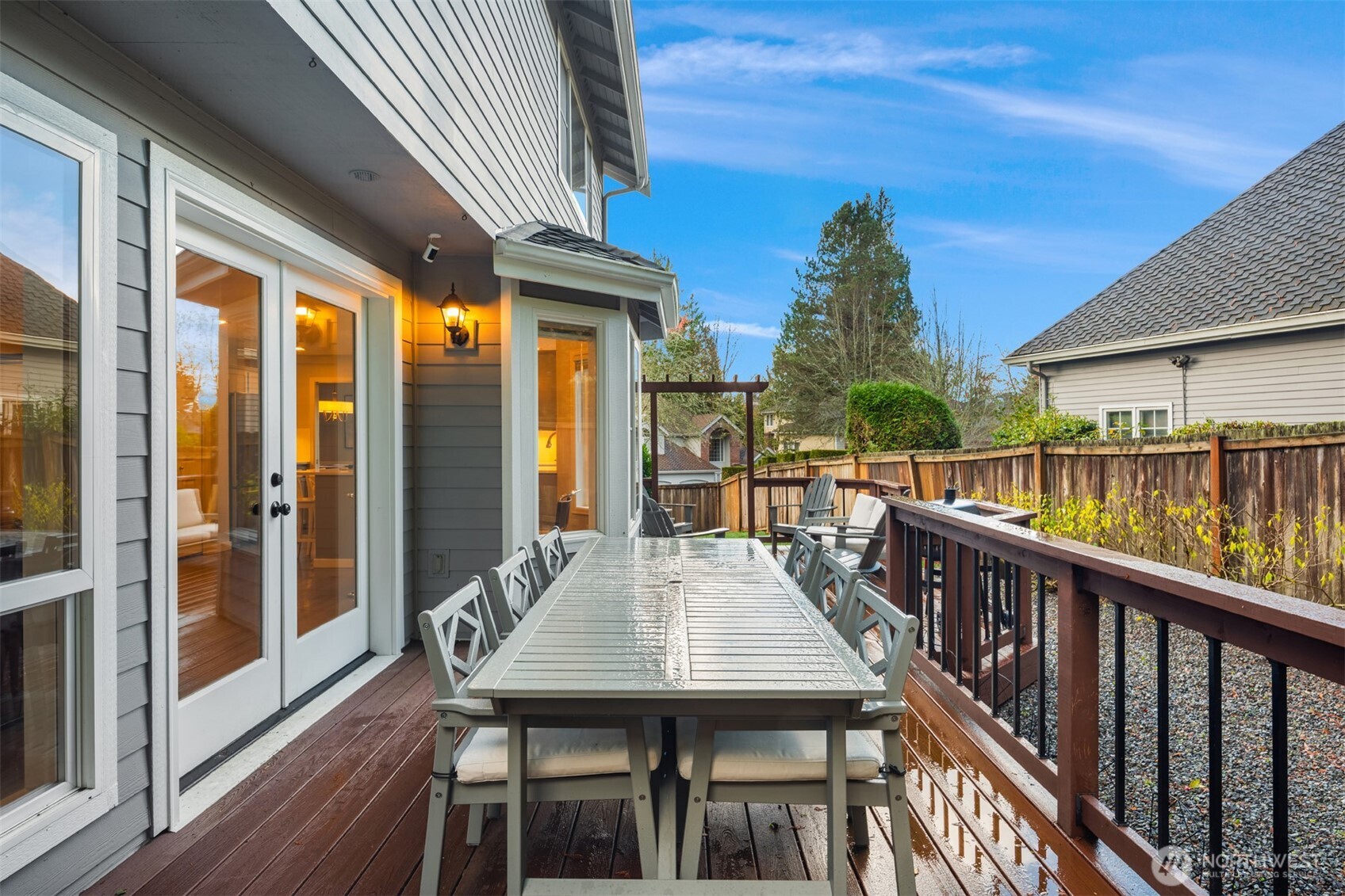 10330 NE 151st Place , Bothell, WA 98011