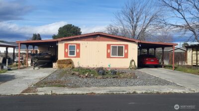 353 5th Avenue SE, Ephrata, WA 98823