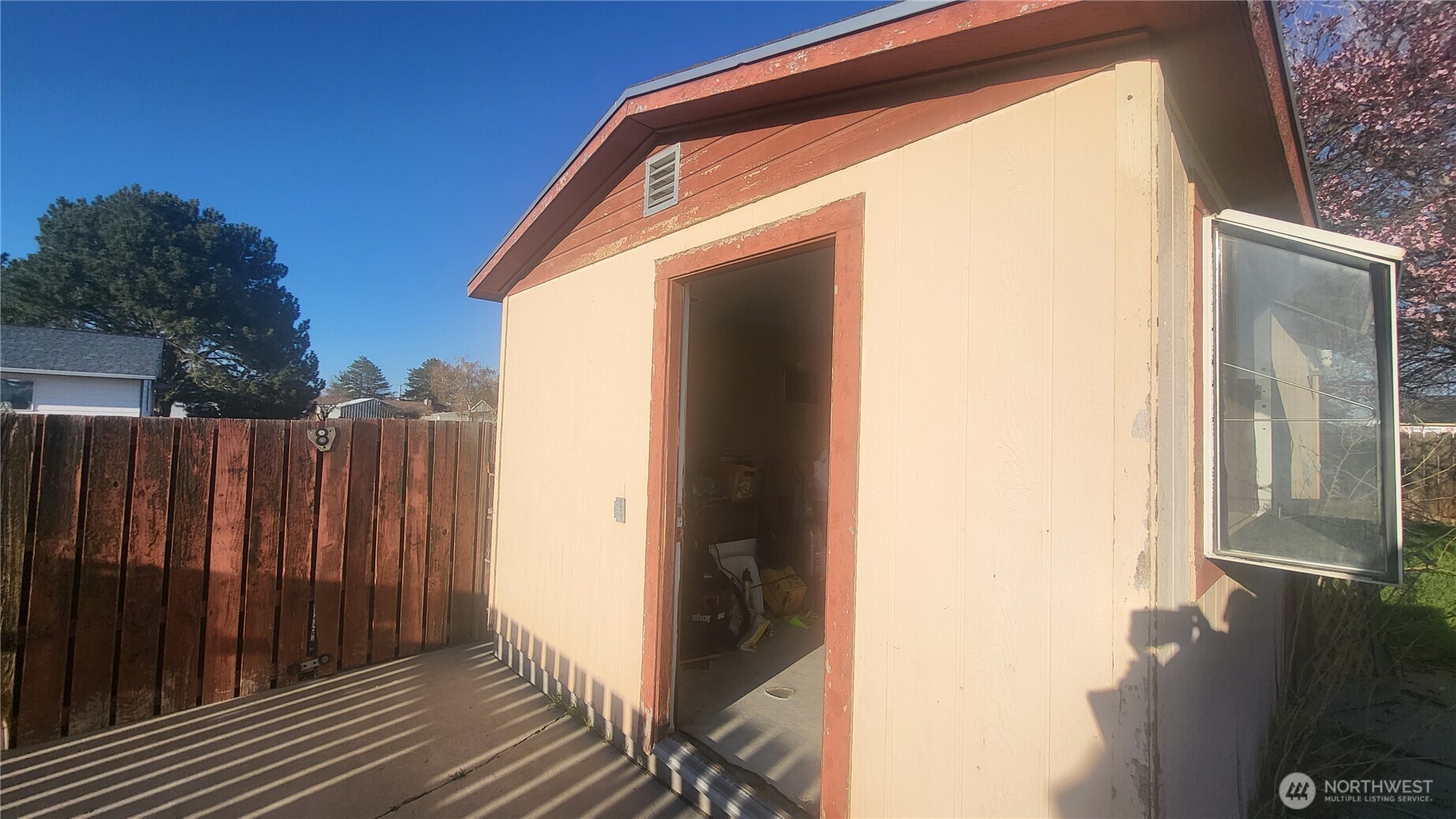 353 5th Avenue SE, Ephrata, WA 98823