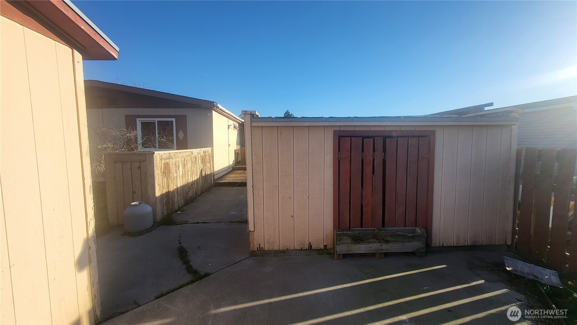 353 5th Avenue SE, Ephrata, WA 98823