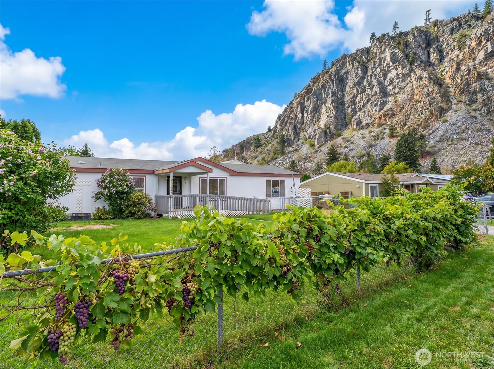 14934 Golden Delicious , Entiat, WA 98822