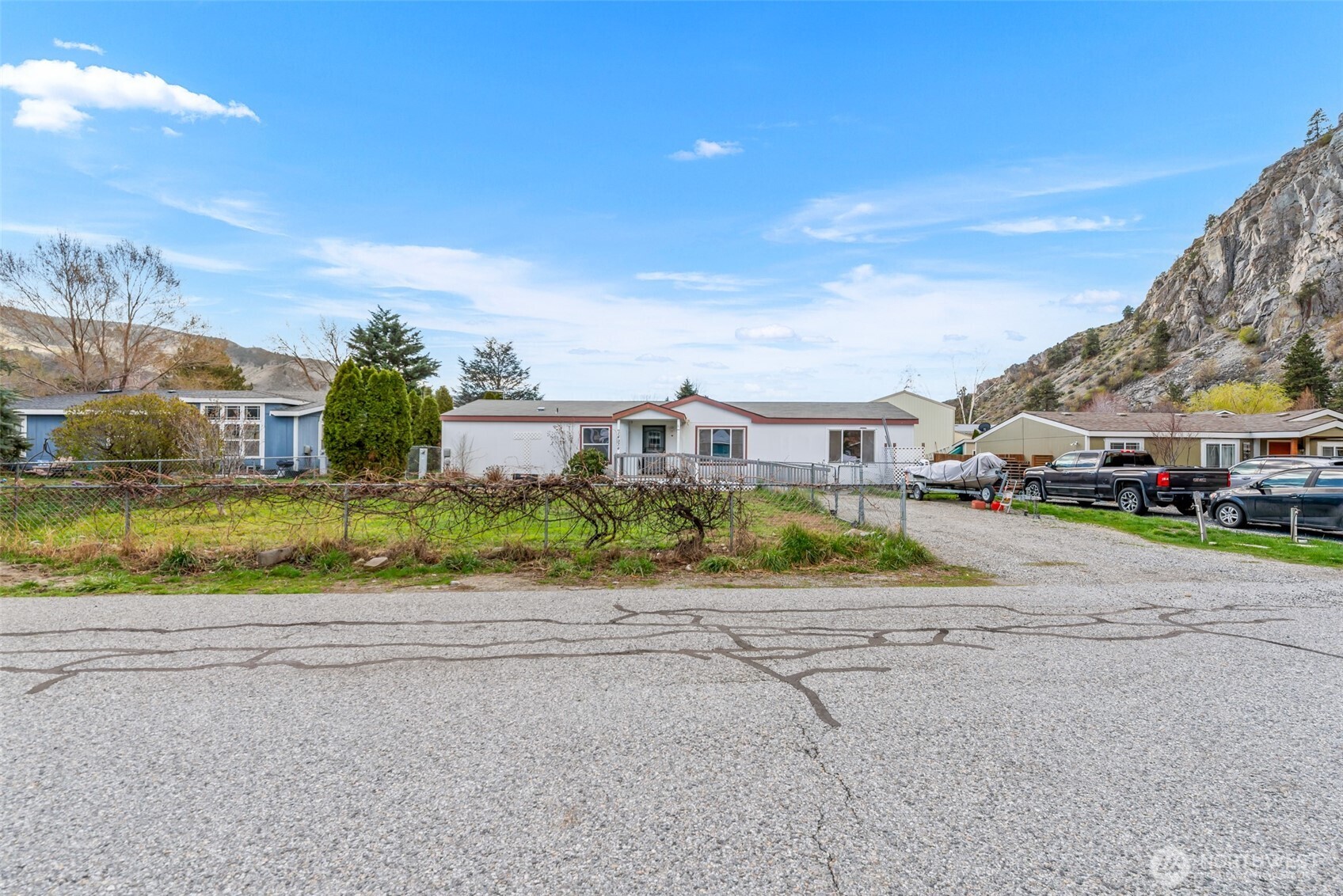 14934 Golden Delicious , Entiat, WA 98822