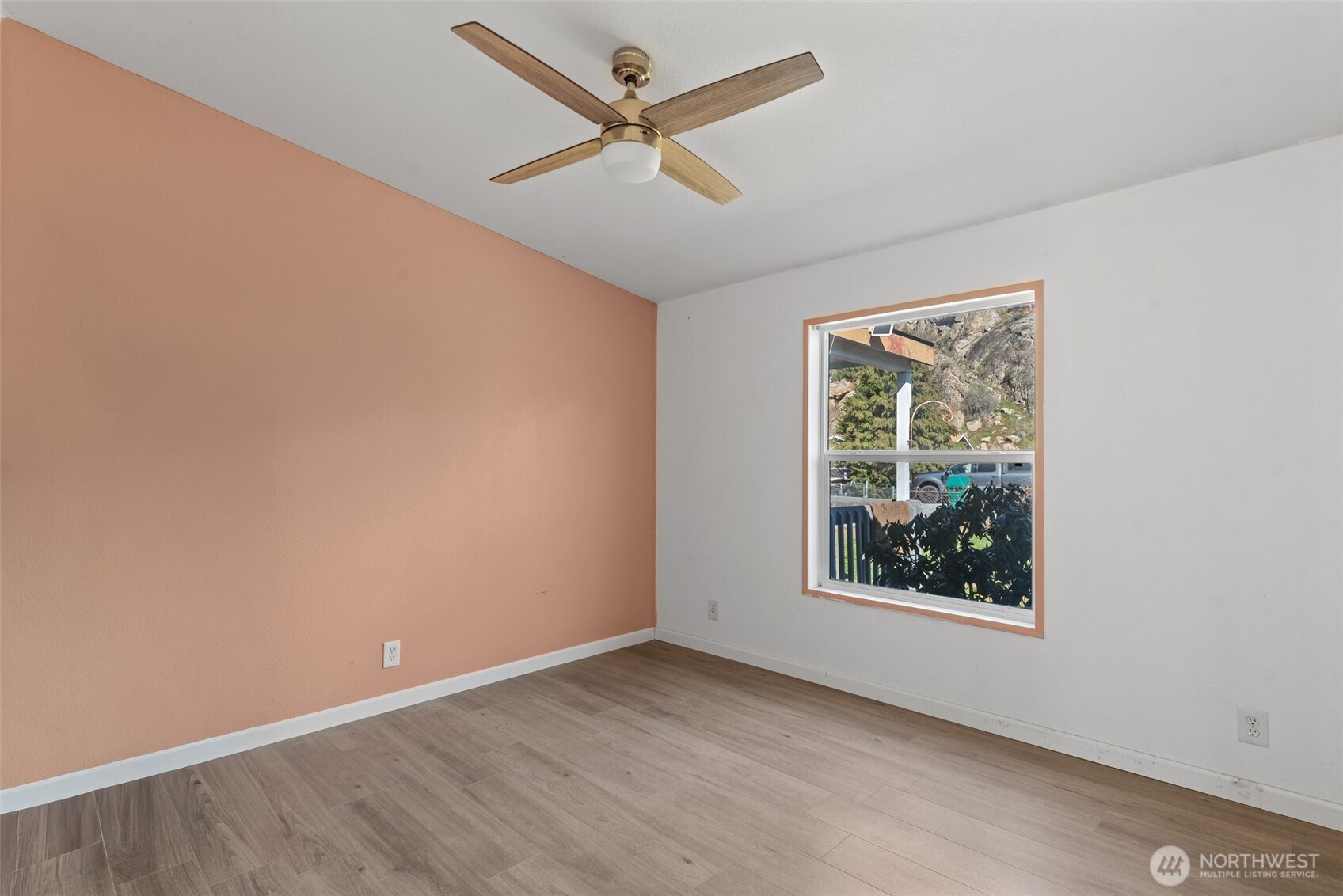 14934 Golden Delicious , Entiat, WA 98822