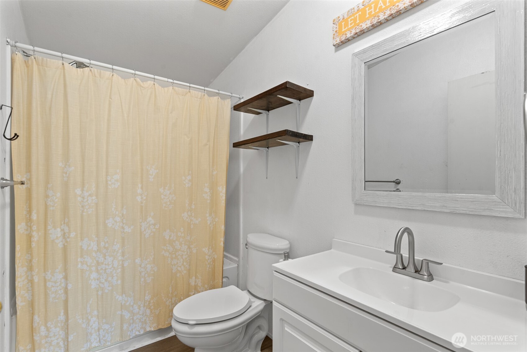 14934 Golden Delicious , Entiat, WA 98822