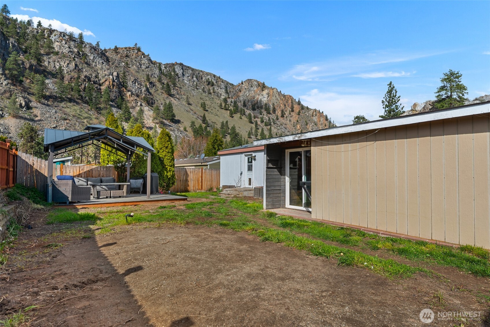 14934 Golden Delicious , Entiat, WA 98822
