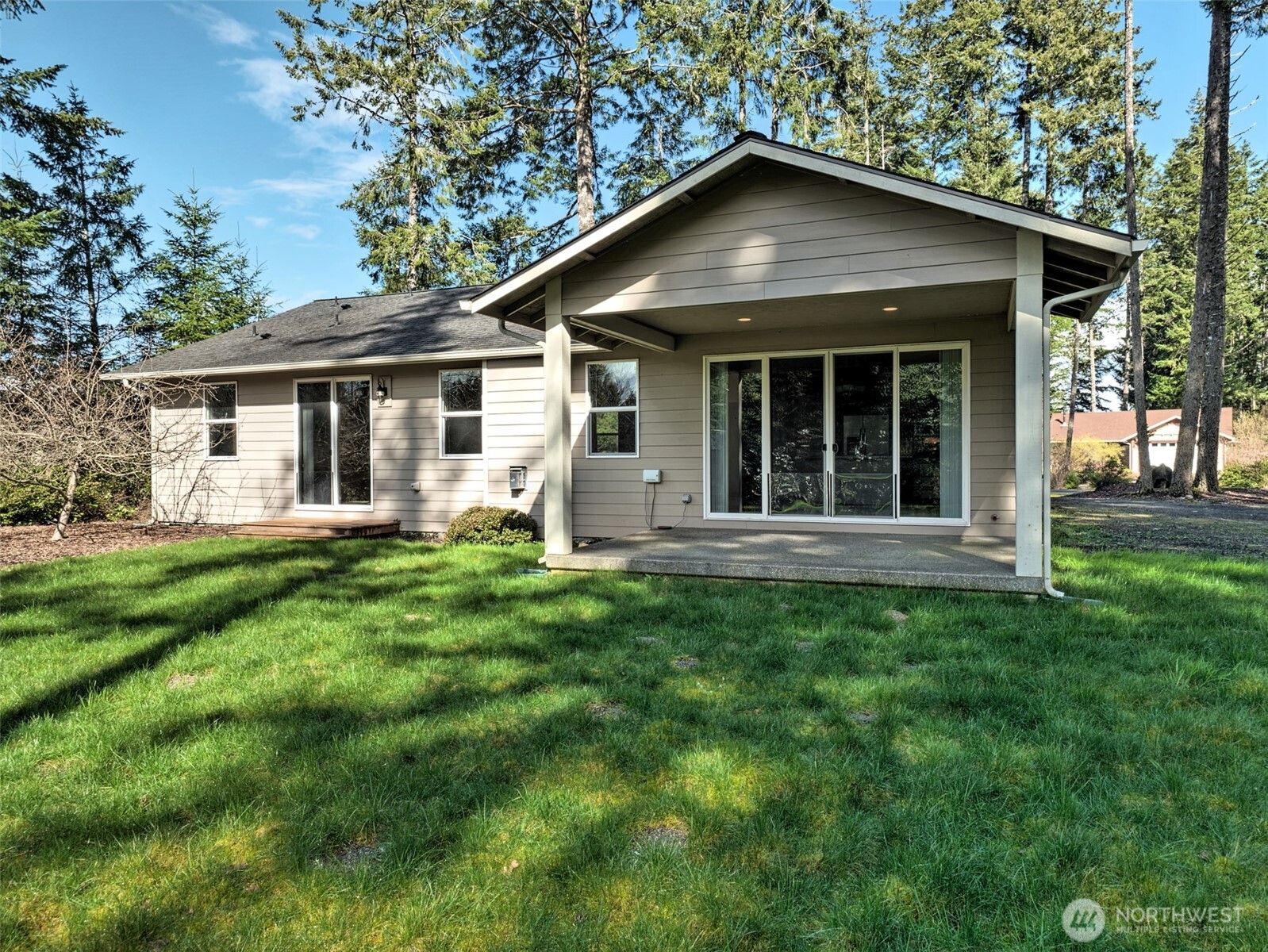 30 E Lilly Pond Lane , Shelton, WA 98584