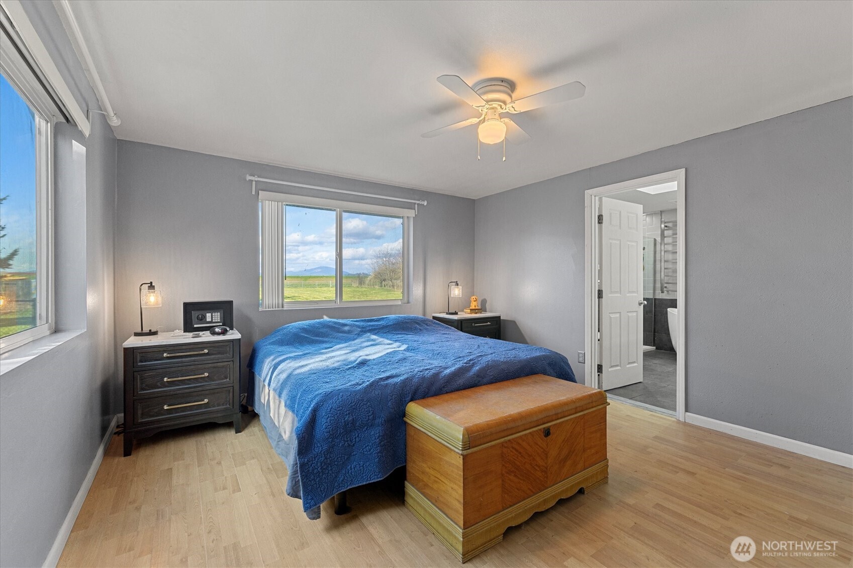 17771 Dunbar Road , Mount Vernon, WA 98273