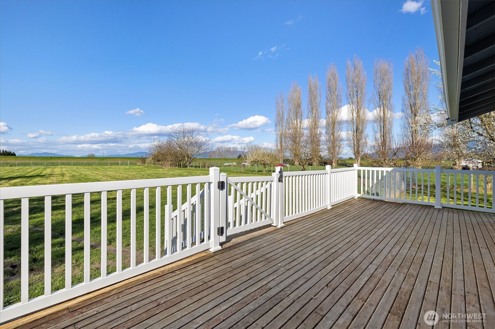 17771 Dunbar Road , Mount Vernon, WA 98273