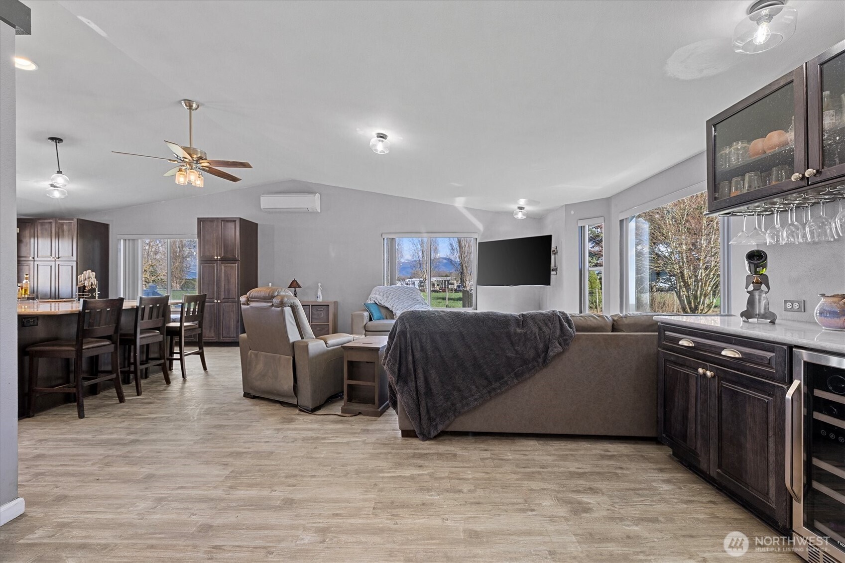 17771 Dunbar Road , Mount Vernon, WA 98273