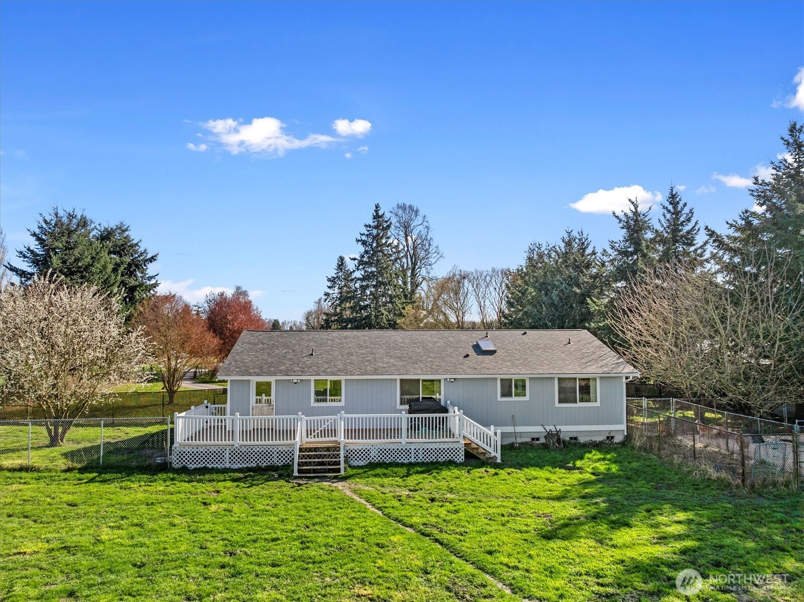 17771 Dunbar Road , Mount Vernon, WA 98273