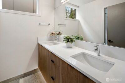 1601 E Jefferson Street , Seattle, WA 98122 - Photo 14