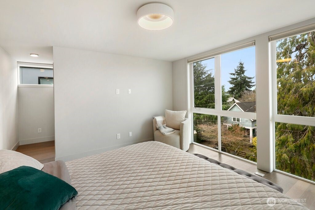 1601 E Jefferson Street , Seattle, WA 98122