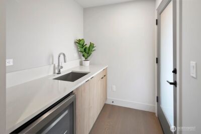 1601 E Jefferson Street , Seattle, WA 98122 - Photo 24