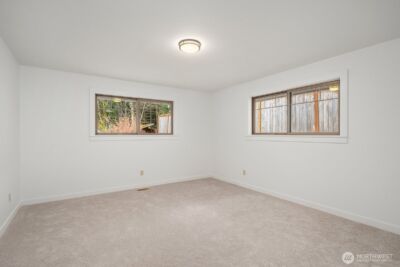 3057 241st Avenue SE, Sammamish, WA 98075 - Photo 23