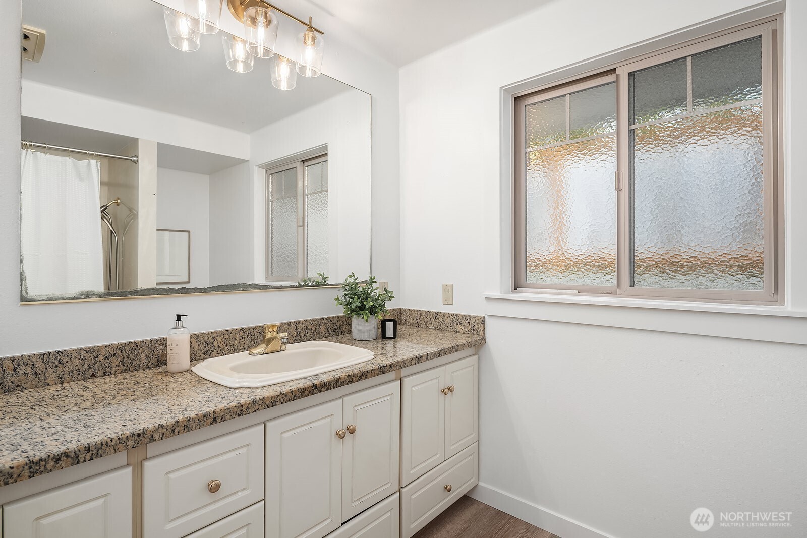 3057 241st Avenue SE, Sammamish, WA 98075