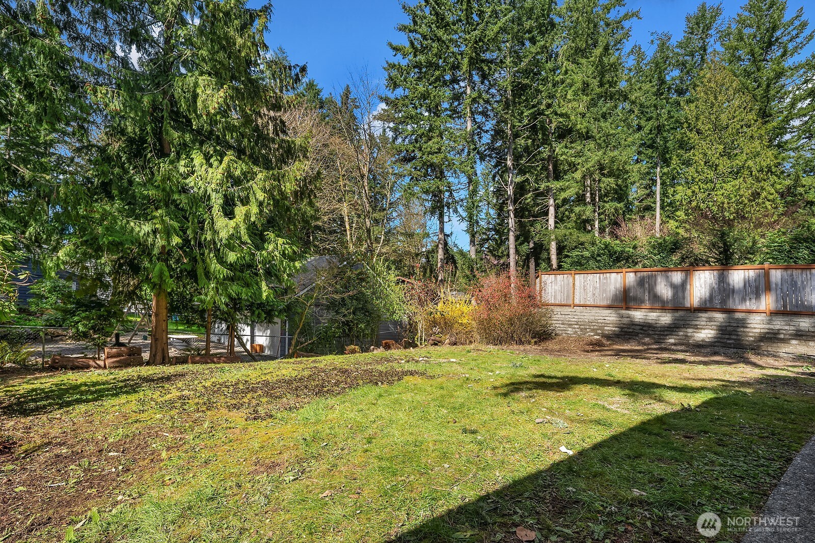 3057 241st Avenue SE, Sammamish, WA 98075