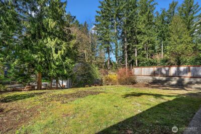 3057 241st Avenue SE, Sammamish, WA 98075 - Photo 31