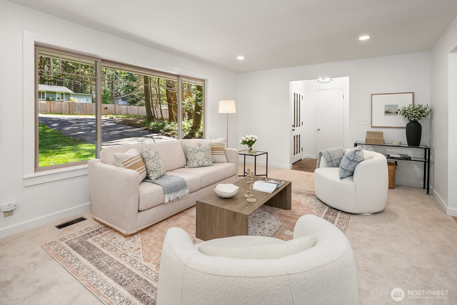 3057 241st Avenue SE, Sammamish, WA 98075