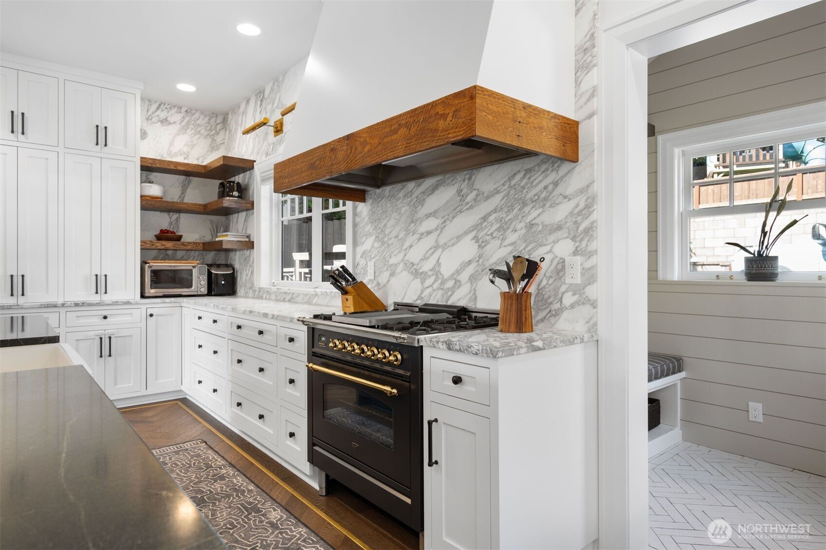 312 Prospect Street , Seattle, WA 98109