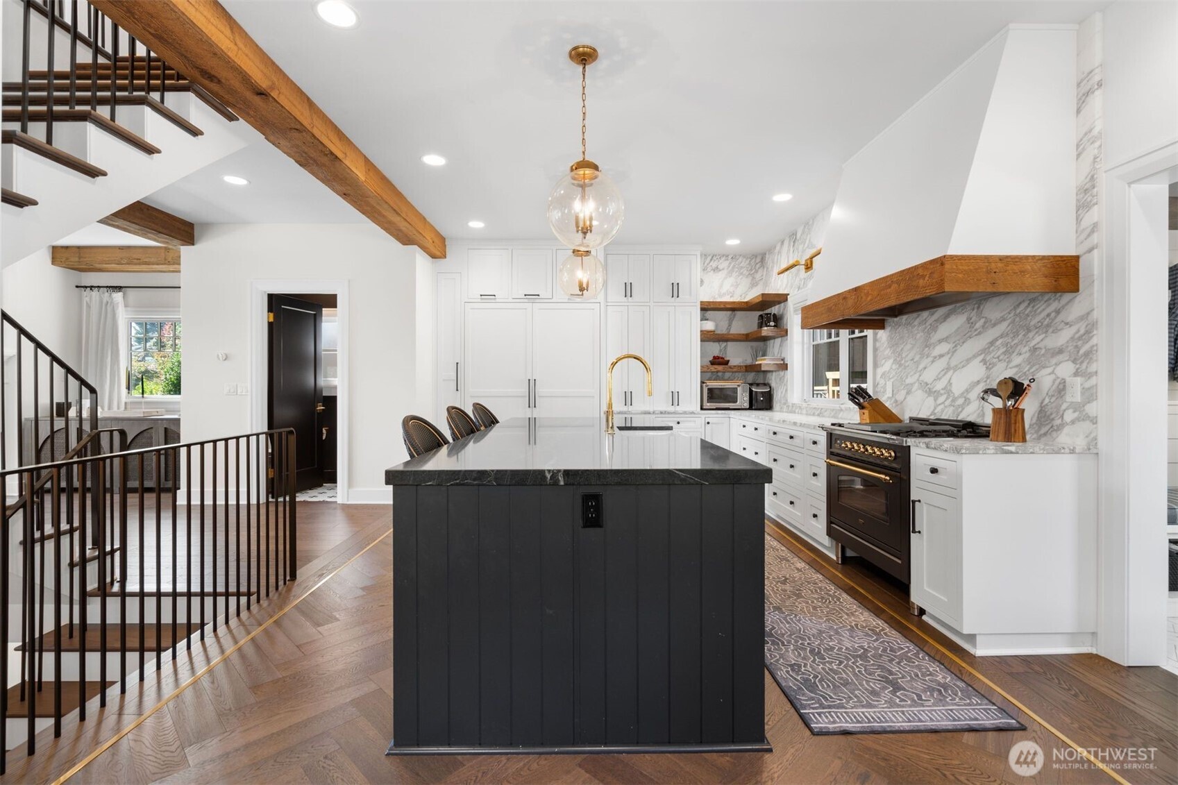 312 Prospect Street , Seattle, WA 98109