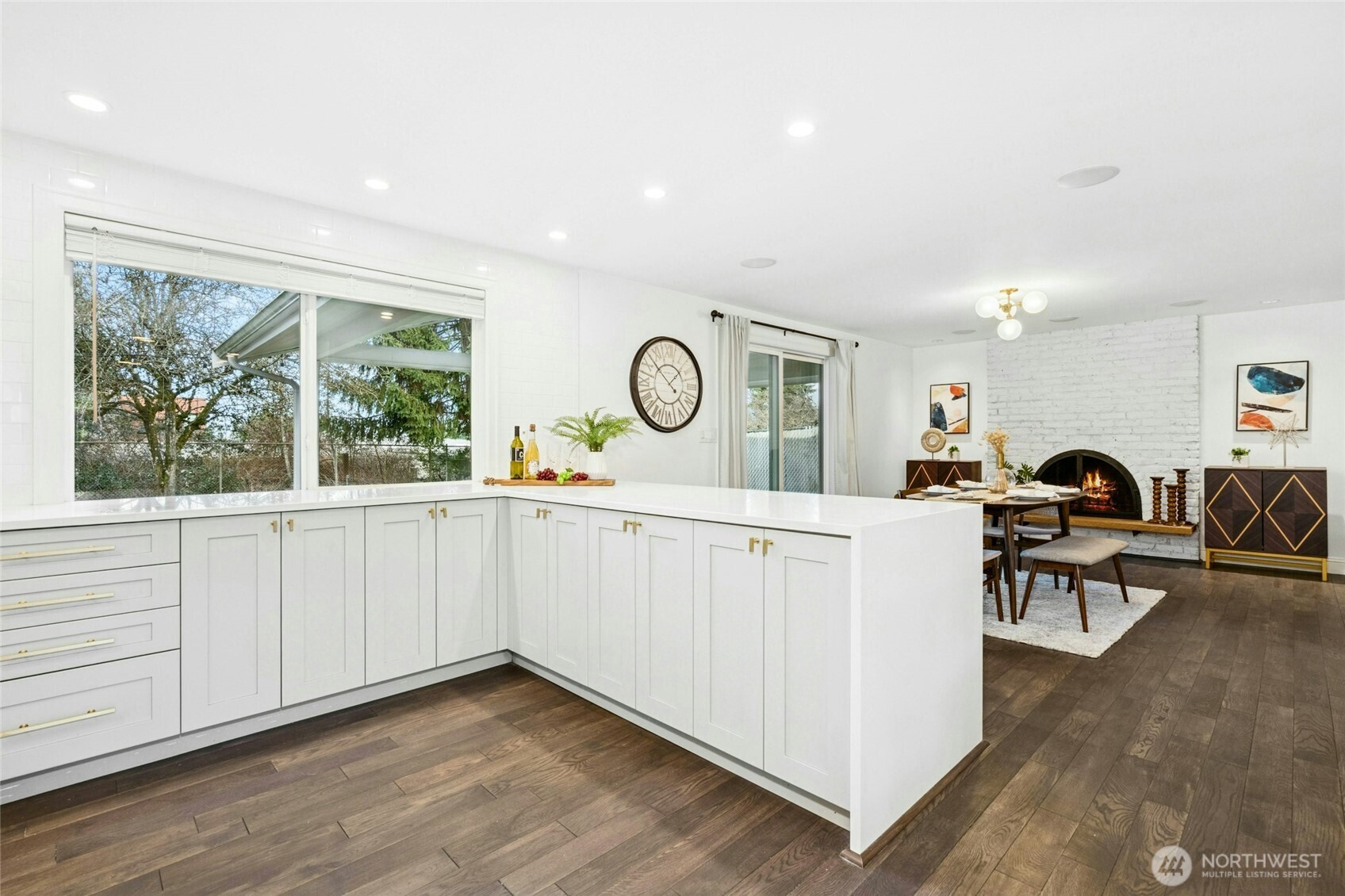 13416 NE 70th Street , Redmond, WA 98052