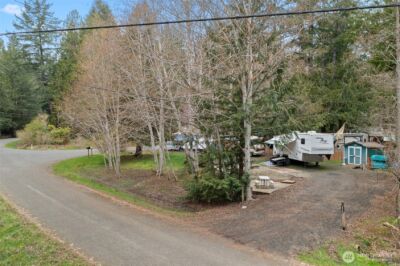 170 E Lakeshore Drive E, Shelton, WA 98524 - Photo 2