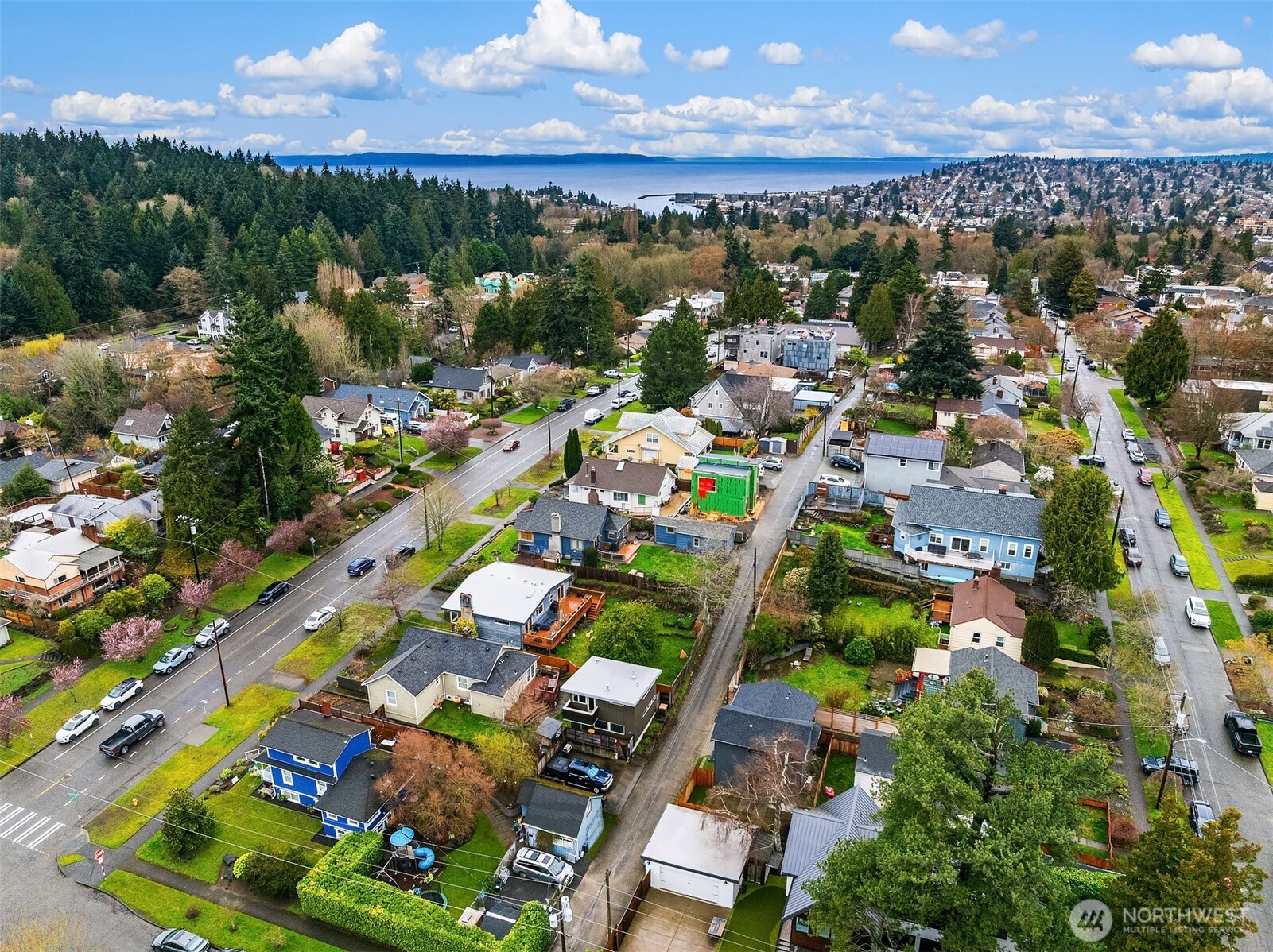 4009 33rd Avenue W #B, Seattle, WA 98199