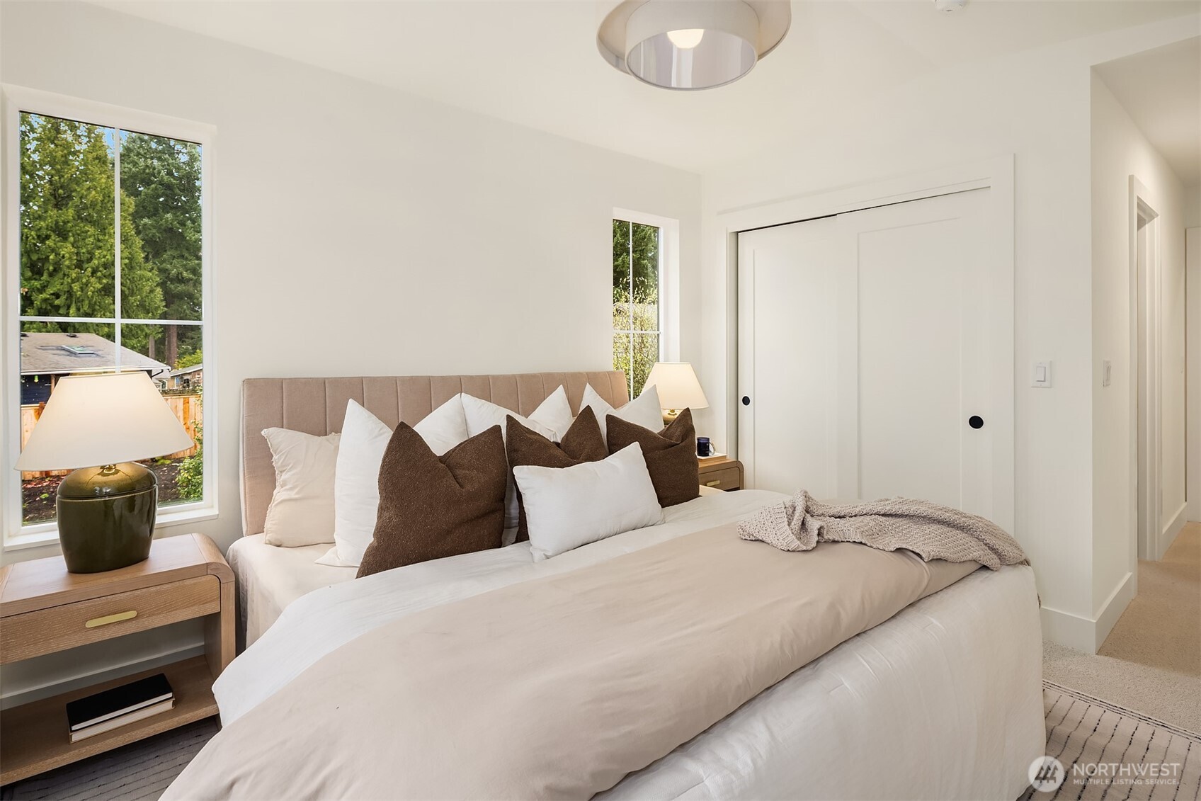 337 18th Avenue , Kirkland, WA 98033