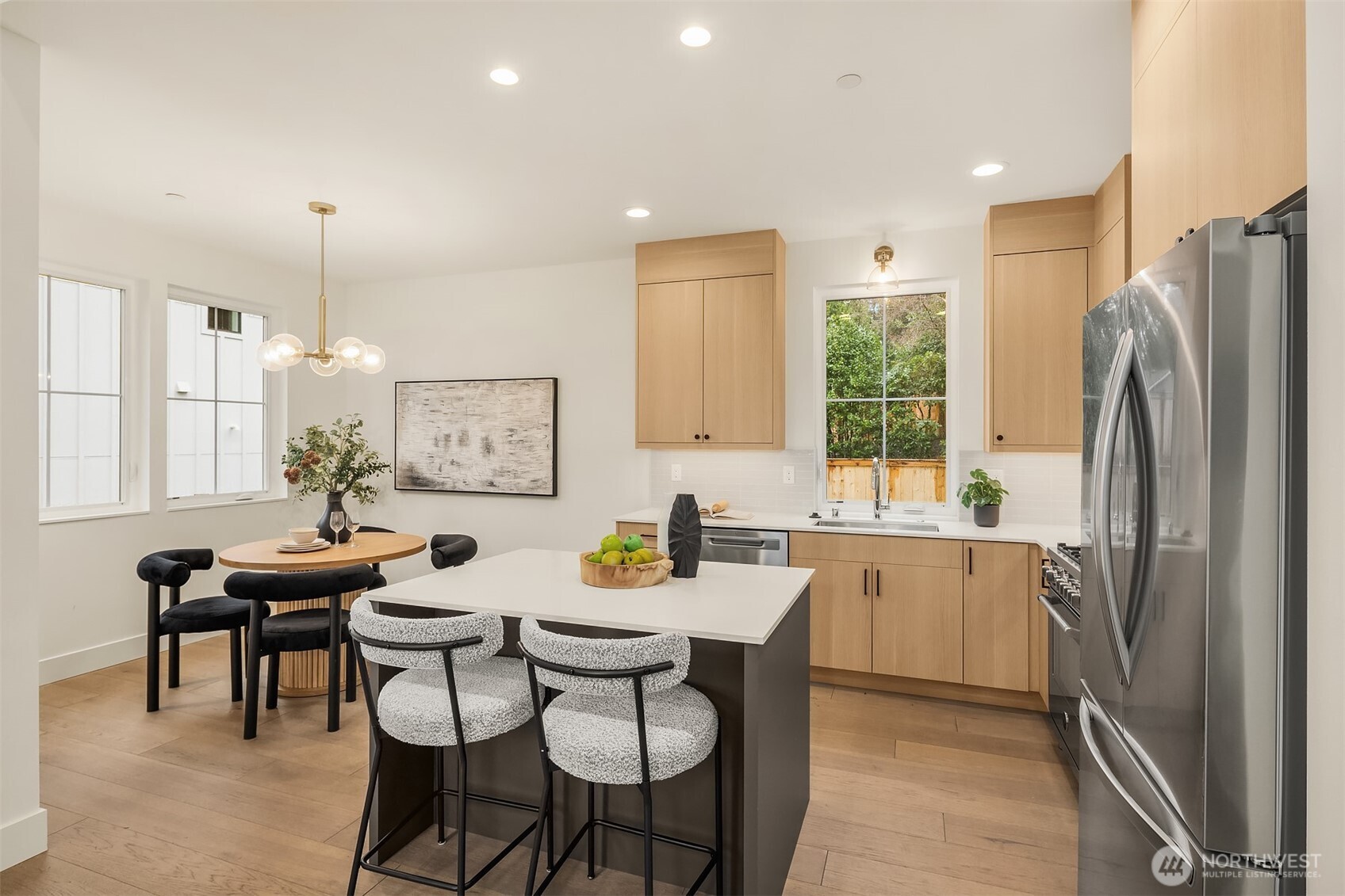 337 18th Avenue , Kirkland, WA 98033