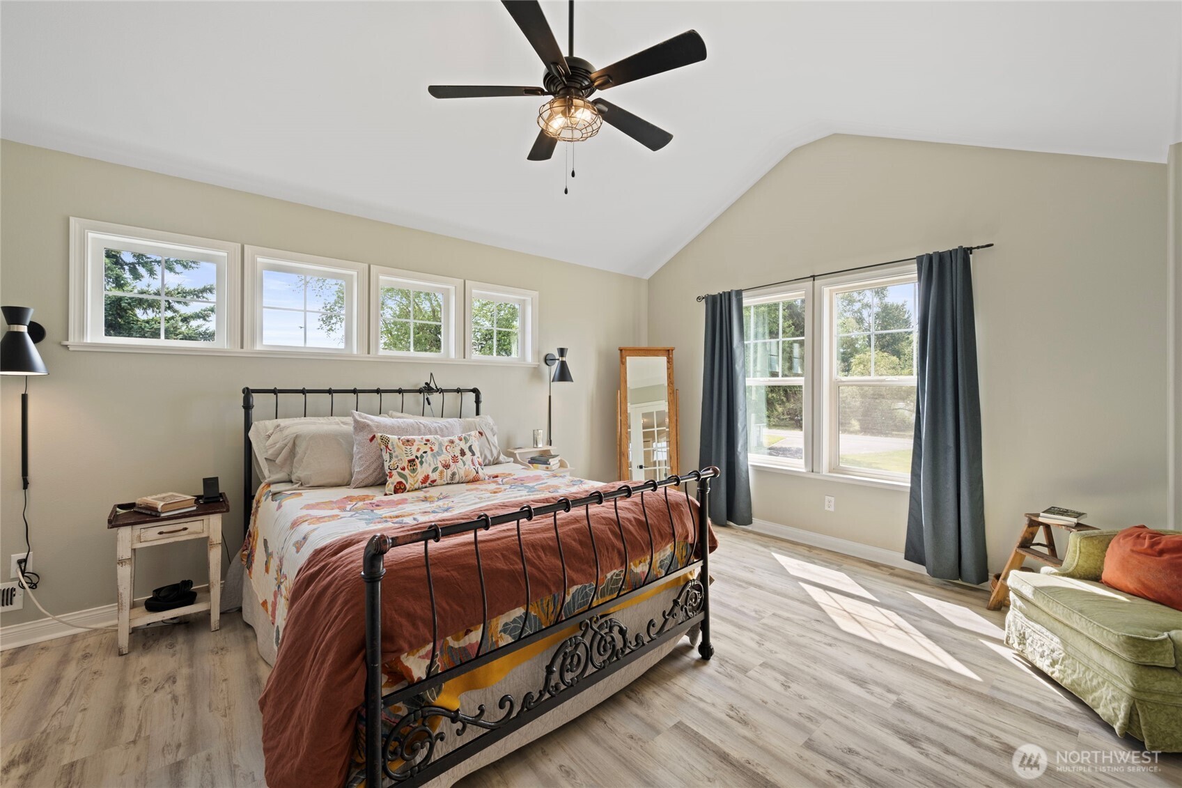 9177 Collins Road , Sedro Woolley, WA 98284