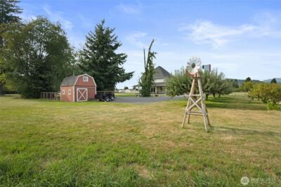9177 Collins Road , Sedro Woolley, WA 98284 - Photo 34