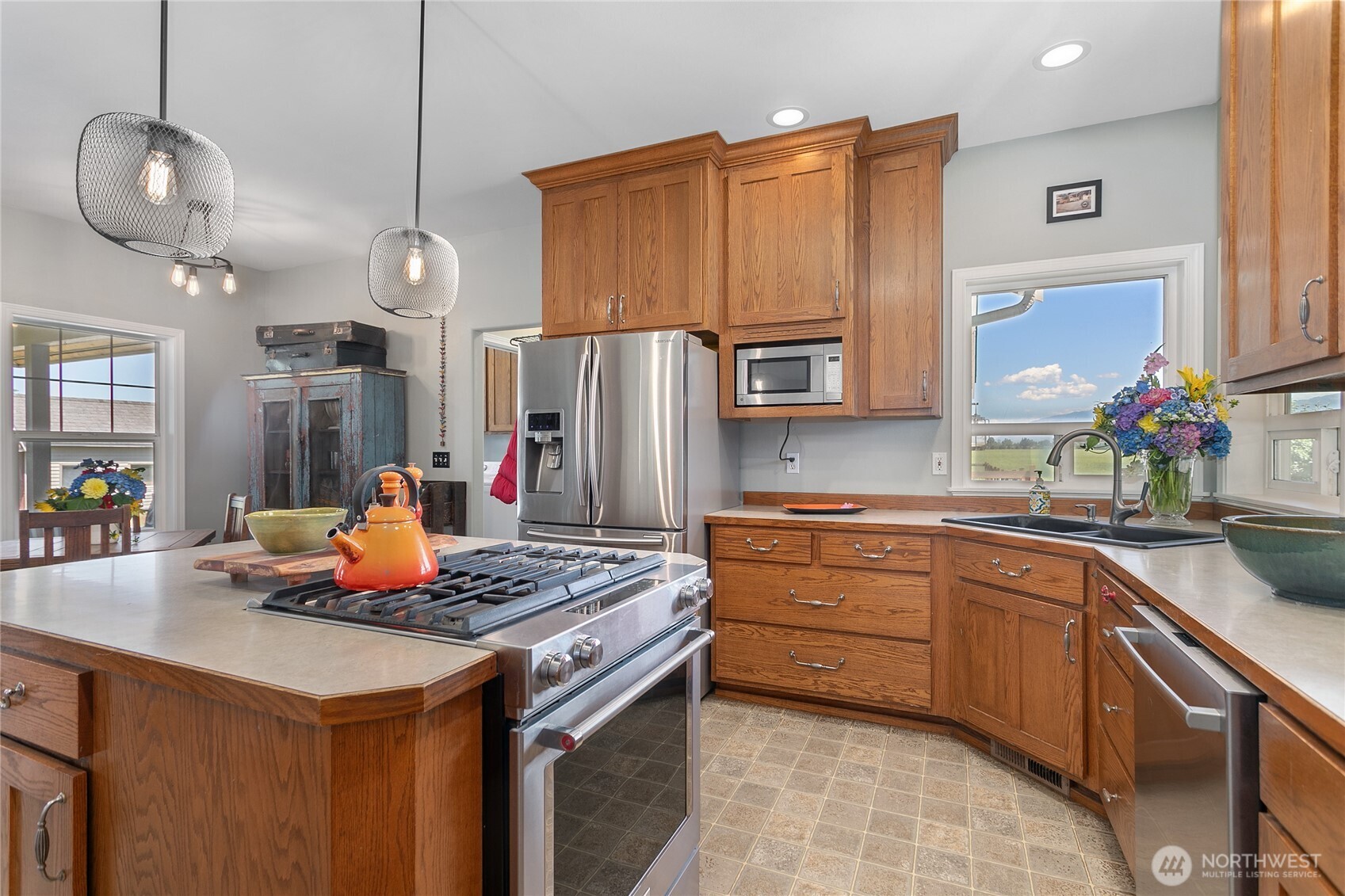 9177 Collins Road , Sedro Woolley, WA 98284