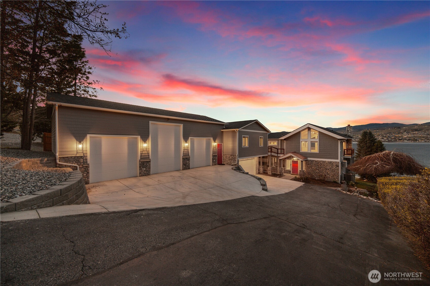 21 Grace Lane , Chelan, WA 98816