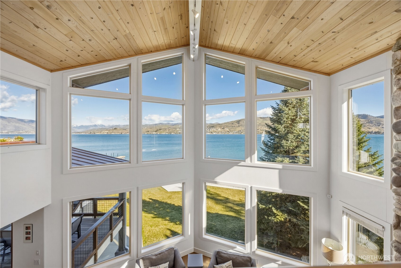 21 Grace Lane , Chelan, WA 98816