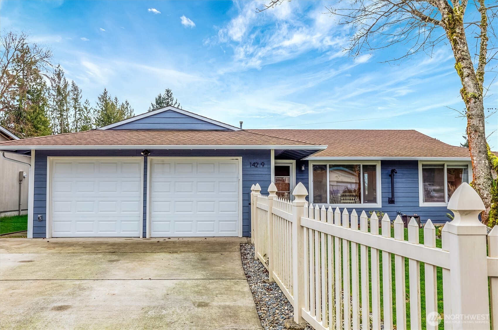 14219 SE 259th Place , Kent, WA 98042