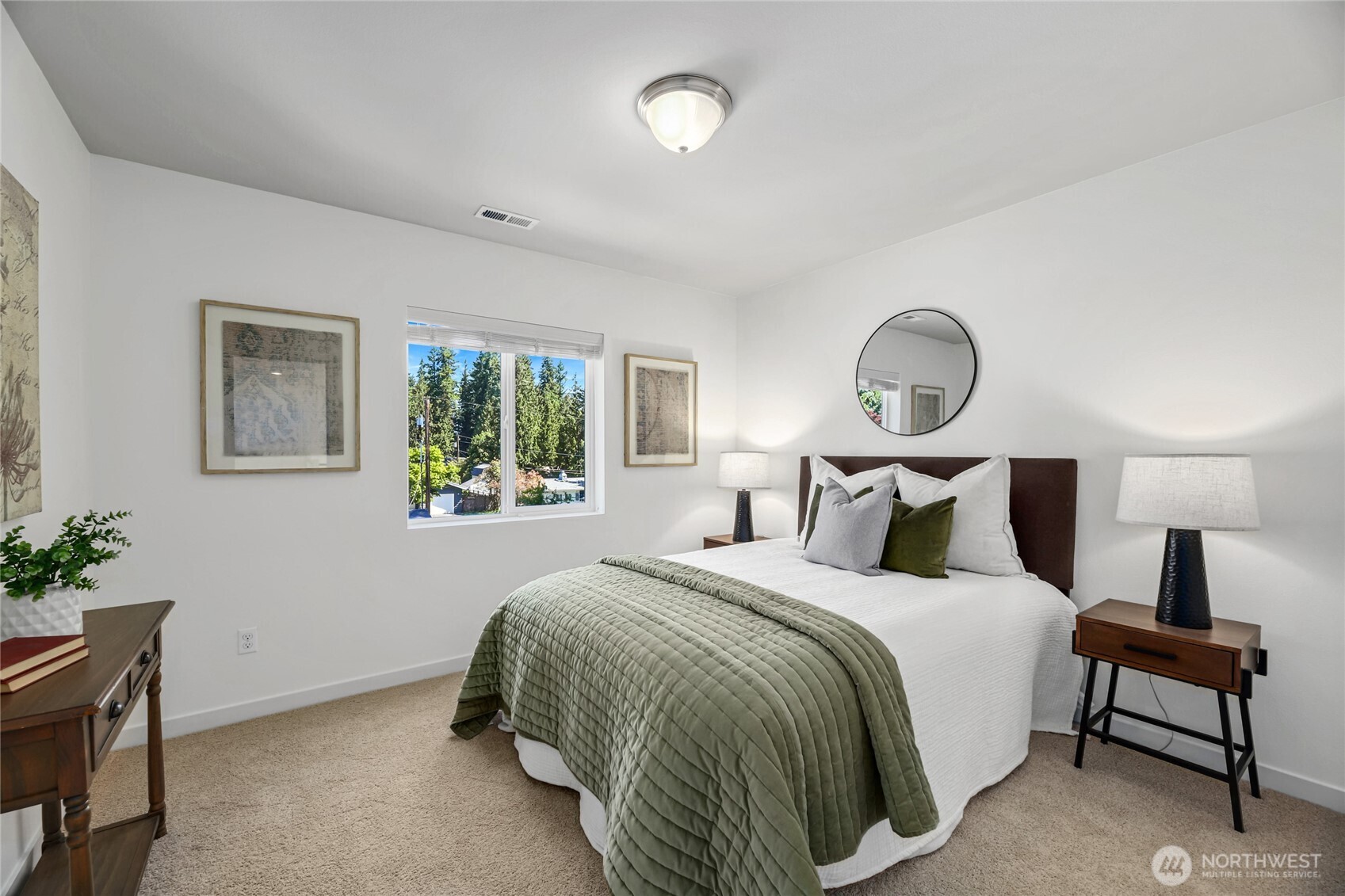 31 157th Lane SE, Bothell, WA 98012