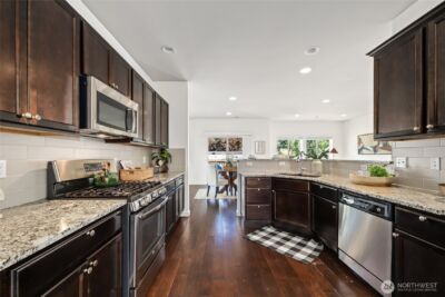 31 157th Lane SE, Bothell, WA 98012 - Photo 10